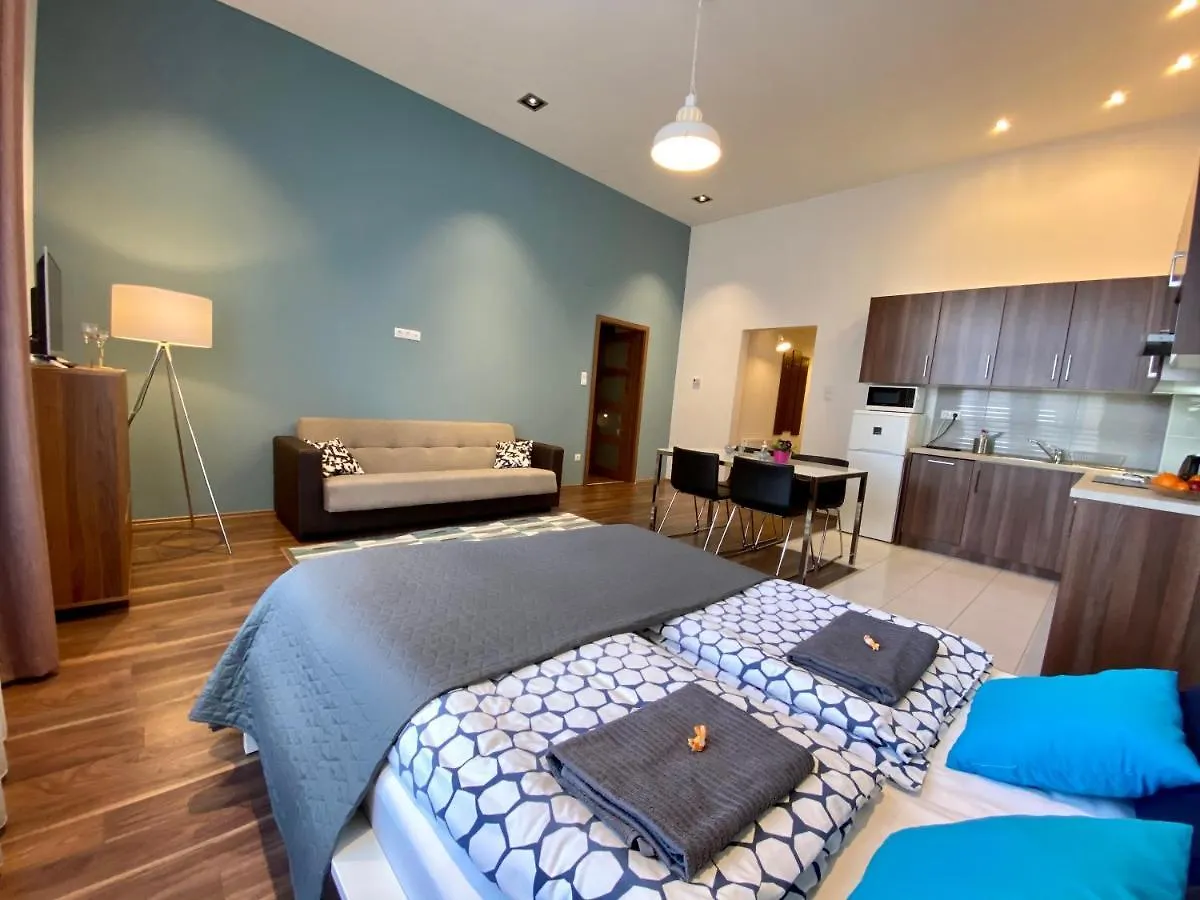 *** Aparthotel Gracia Apartment House Budapest Hungary